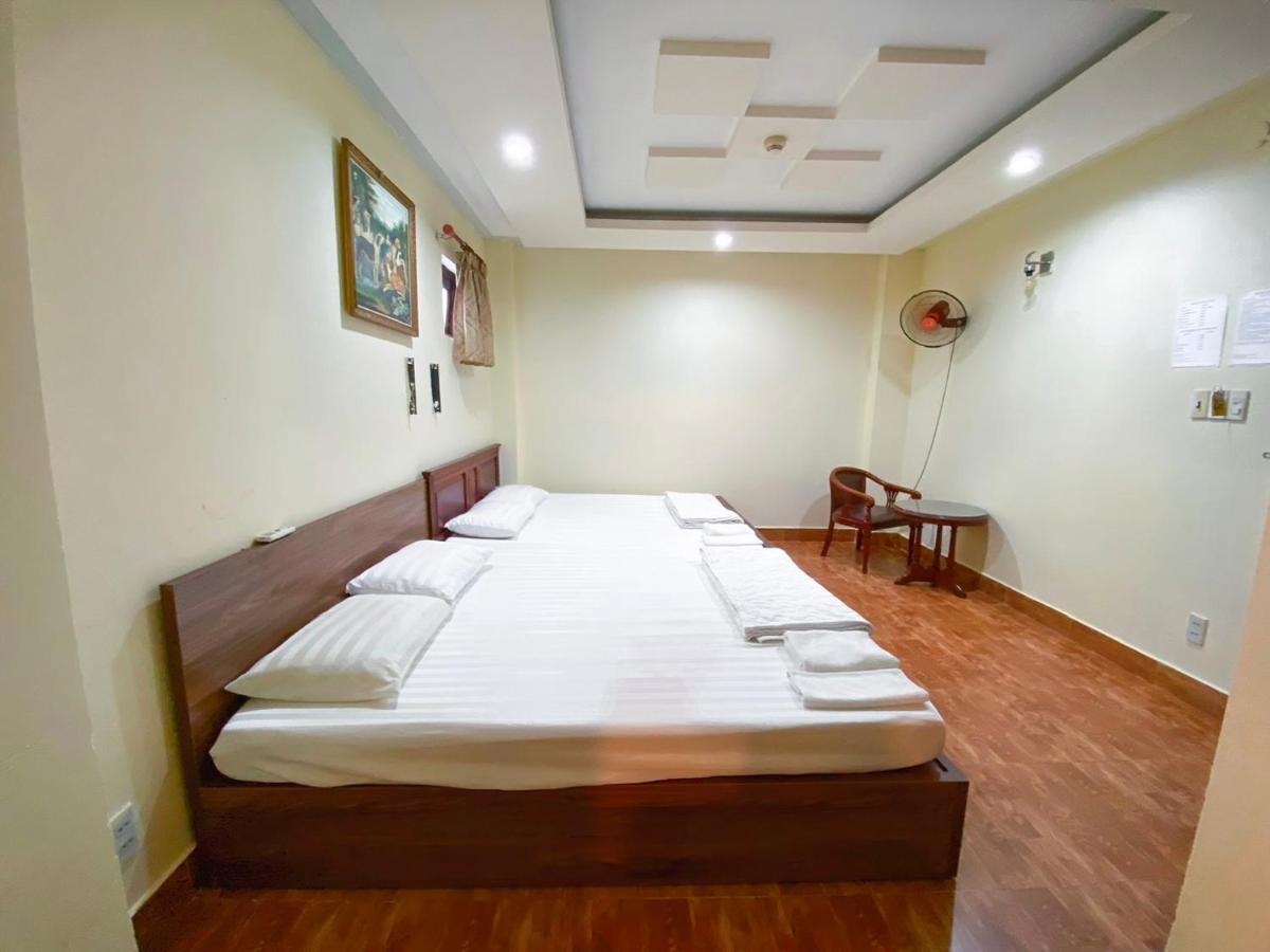 Khach San Sao Mai Xanh - Sao Mai Xanh Hotel 胡志明市 外观 照片