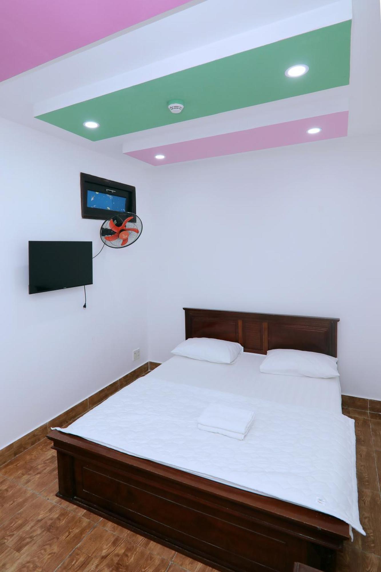 Khach San Sao Mai Xanh - Sao Mai Xanh Hotel 胡志明市 外观 照片