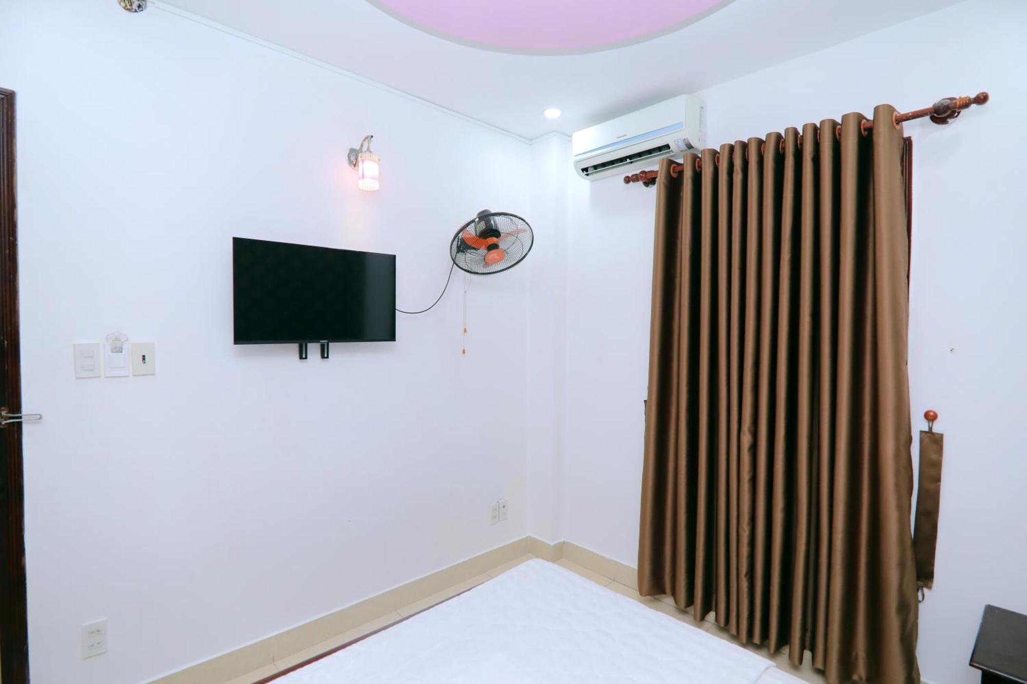 Khach San Sao Mai Xanh - Sao Mai Xanh Hotel 胡志明市 外观 照片